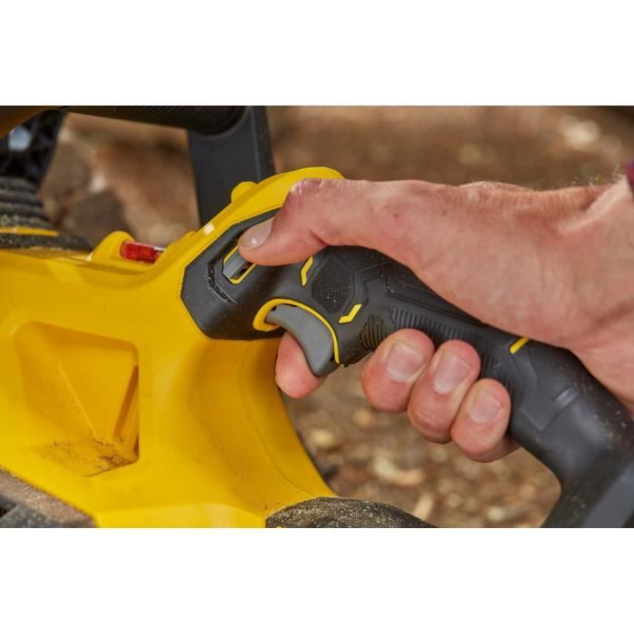 Kabellose elektrische Kettensäge + 4 Ah Akku + Ladegerät - Stanley Fatmax - SFMCCS630M1-QW - 18 V - 30 cm – Image 9